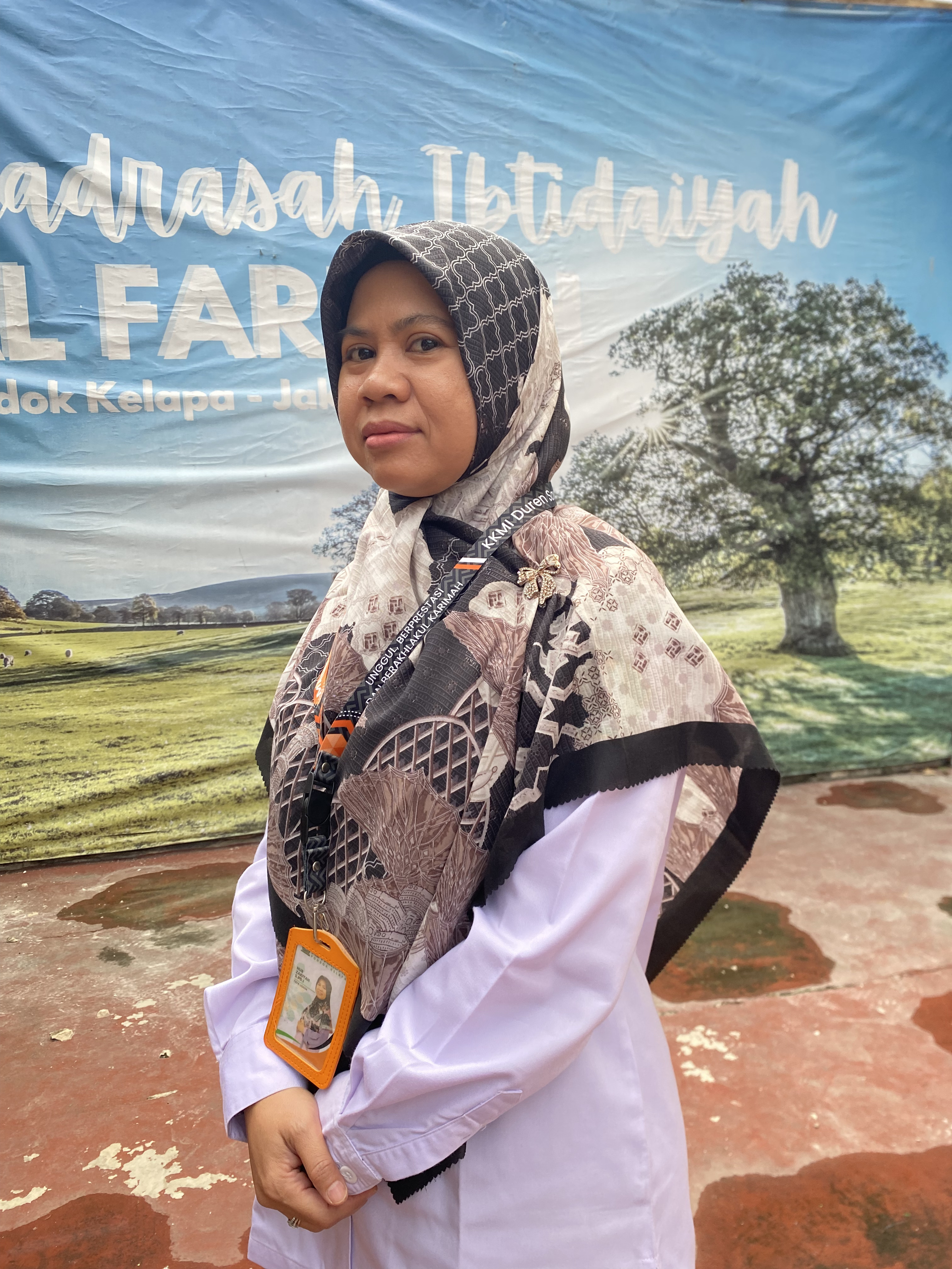 Ibu NURZAKIYAH, S.Pd.I